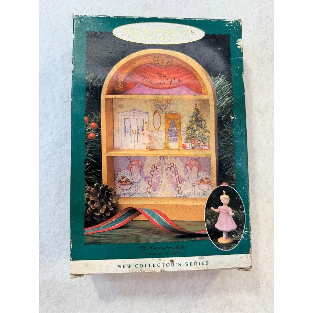 Hallmark 1996 Nutcracker Ballet Clara Ornament and Display Stage QXM4064 Vintage